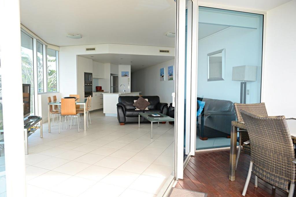 Hotel Manta Bargara Esterno foto