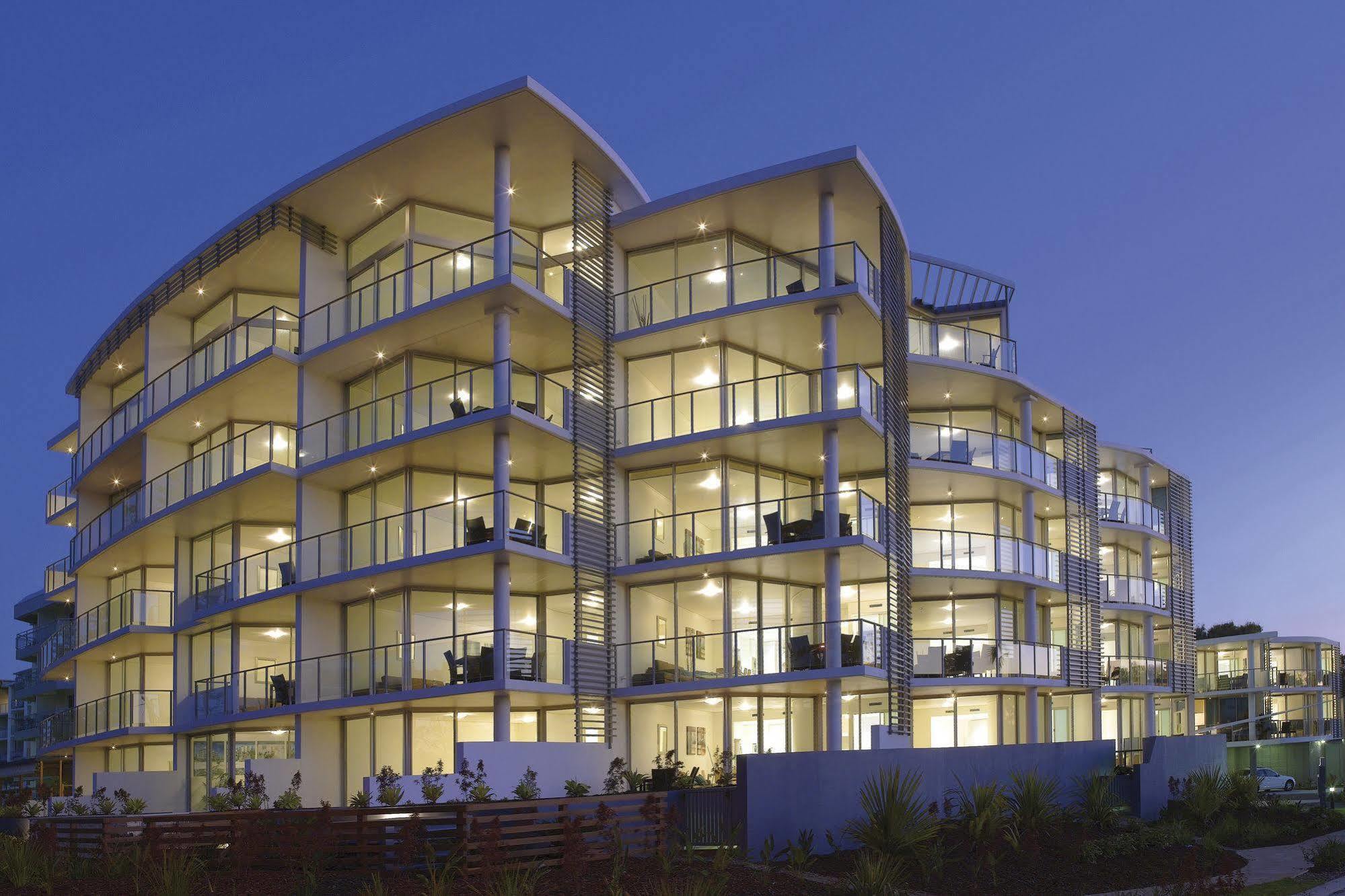 Hotel Manta Bargara Esterno foto